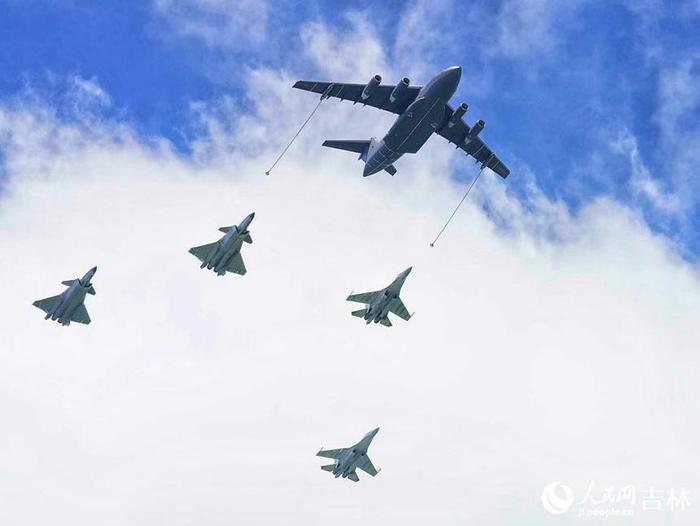 中国2023年空军航空开放活动·长春航空展开幕