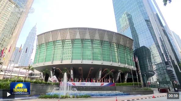 李强会见越南总理