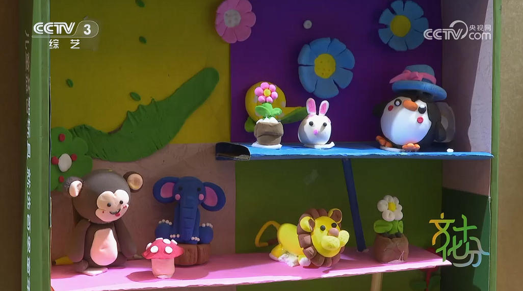 “与美童行”儿童艺术展在青海海东开展