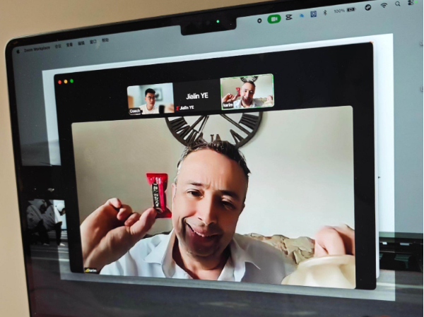 【视频】独家专访米兰小哥：老板准假了！希望本月底开启中国之旅 零距离体验广货生产