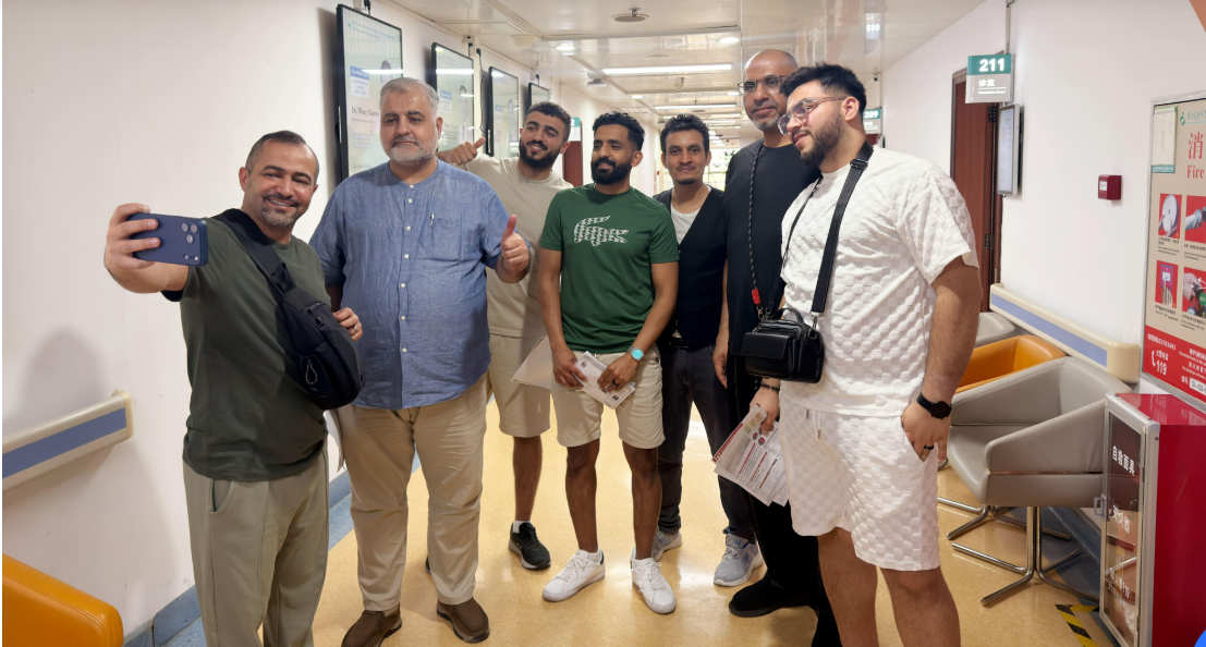 广交会客商组团“打卡”国际医疗服务：火龙罐一拔，7位老外直呼“肌肉放松了！”