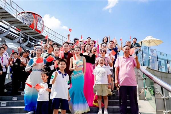 Guangdong hosts over 58 million tourists during National Day holiday